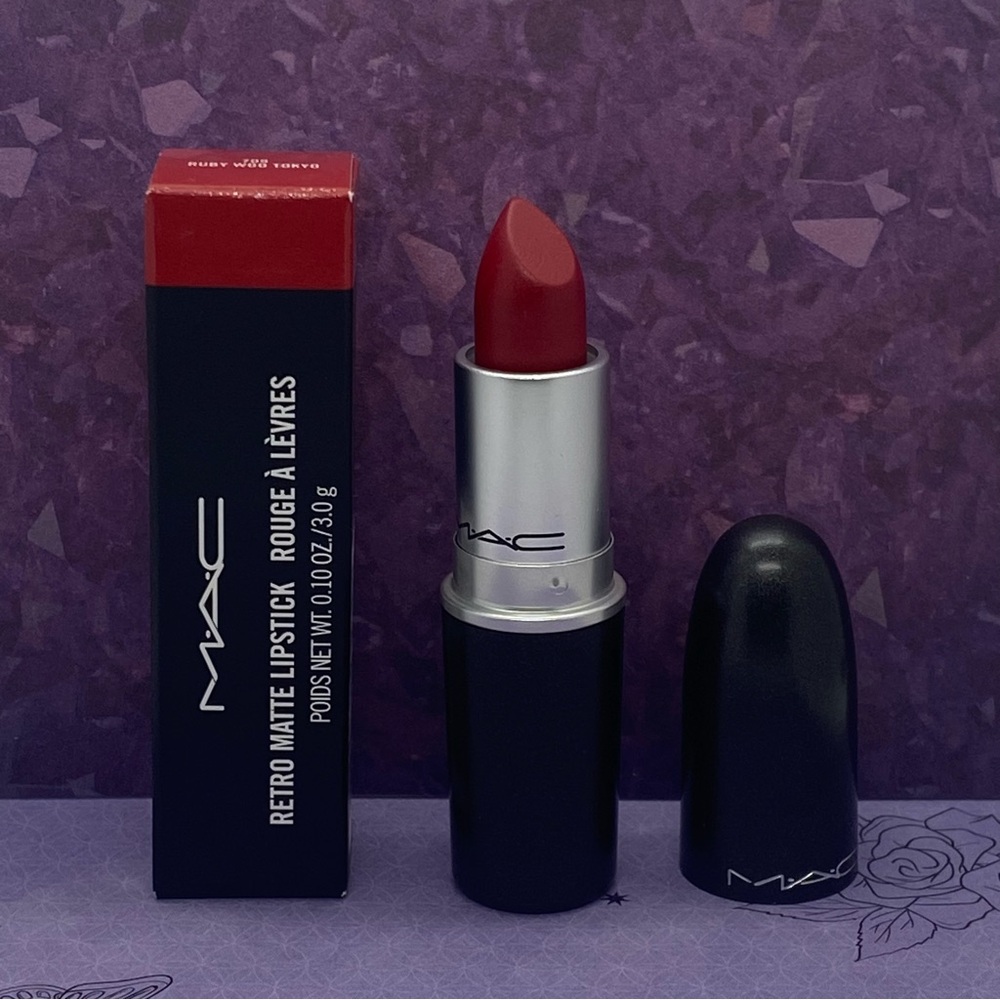 MAC Retro Matte Lipstick - Ruby Woo Tokyo